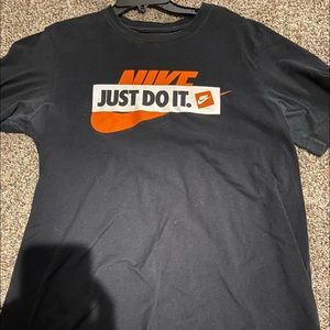Nike T-Shirt